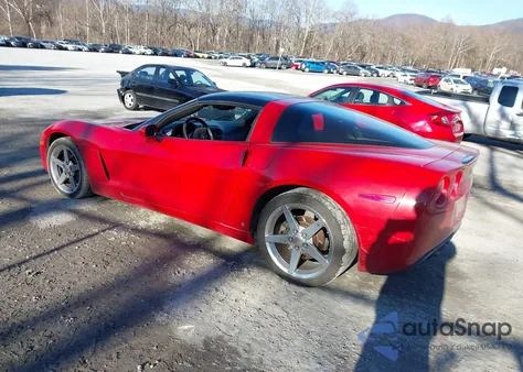 2006 Chevrolet Corvette z USA, uszkodzony, nr VIN 1G1YY26U765132002